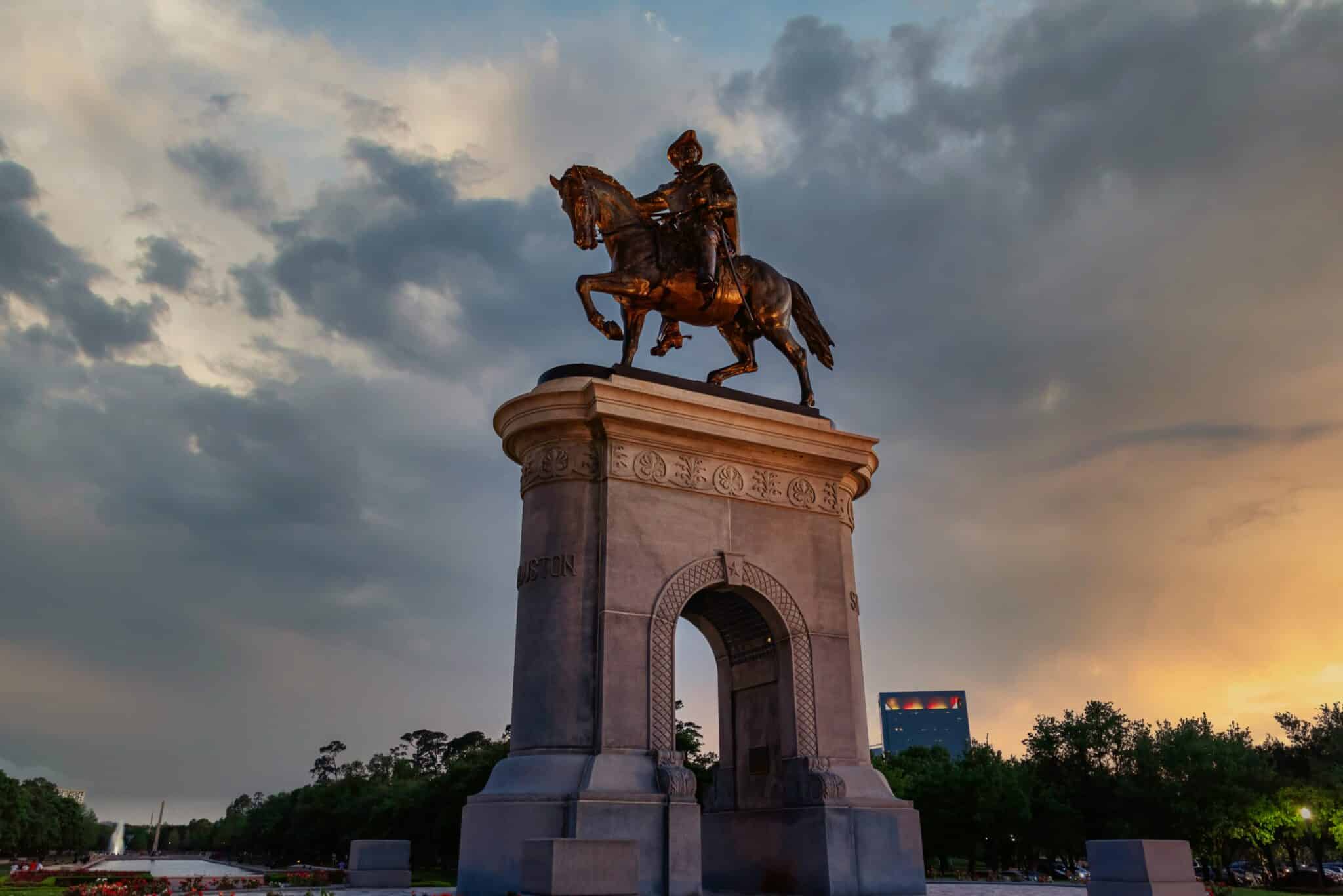 Monument at sunset symbolizing resilience and accountability in outpatient recovery.