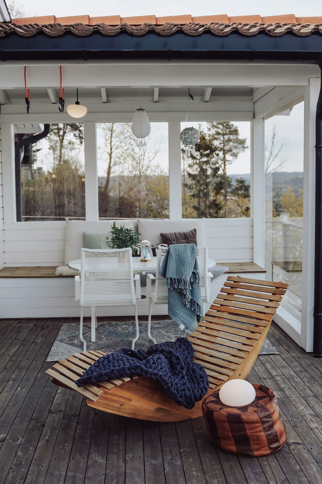 Welcoming residential home porch - Photo by Charlotte Karlsen on Unsplash